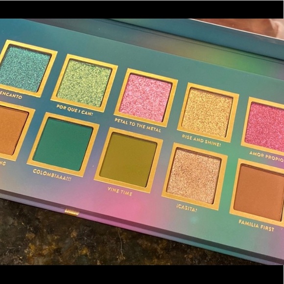 ISO Encanto Eyeshadow by Alamar - Picture 3 of 3